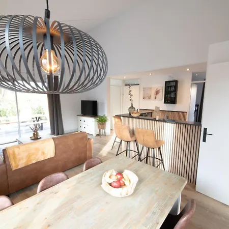 In Zevenhuizen With Sauna, Cleaning Included * Zevenhuizen (Zuidplas)