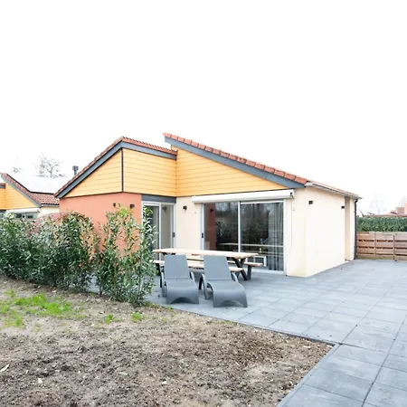 Holiday home In Zevenhuizen With Sauna, Cleaning Included *